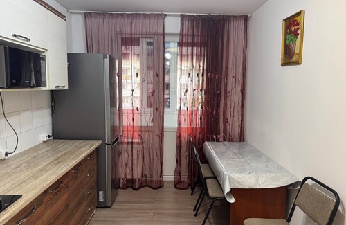 Almaty Apartamento | Charming 1-bedroom apartment with AC, WiFi in marvelous Almaty