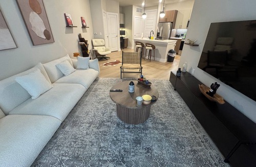 Vickery Meadow Apartamento | Charming 1-bedroom apartment in fabulous Dallas with AC, f