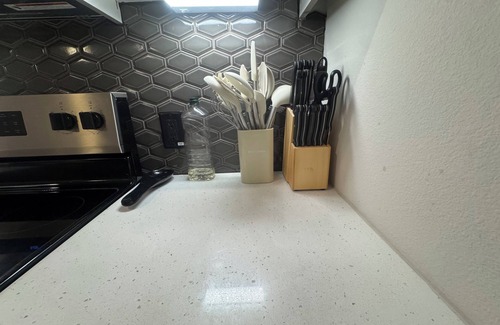 Vickery Meadow Apartamento | Charming 1-bedroom apartment in fabulous Dallas with AC, f