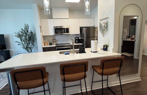 Renton Apartamento | Charming 1-bedroom apartment with fitness room and AC in lovely Renton