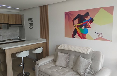 San Fernando Apartamento | Charming 1-bedroom apartment in wonderful Cali with WiFi, fitness room