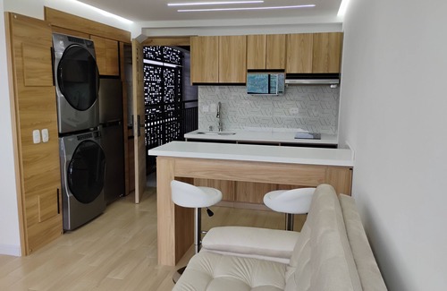 San Fernando Apartamento | Charming 1-bedroom apartment in wonderful Cali with WiFi, fitness room