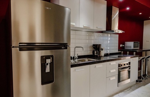 Noord Villa | Charming 1-bedroom Apartment 2 km From Eagle Beach