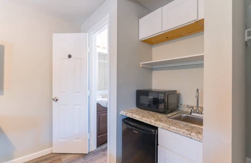 Greater Third Ward Apartamento | Relaxing 1-Bedroom APT w/ Queen Bed & Bath