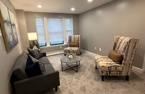 Detroit Condominio | Charming 1-bedroom condo with AC and WiFi in superb Detroit
