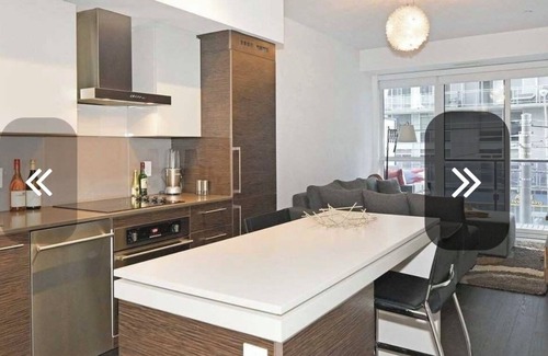 Little Portugal Condominio | Charming 1-bedroom condo in marvelous Toronto with WiFi, King West