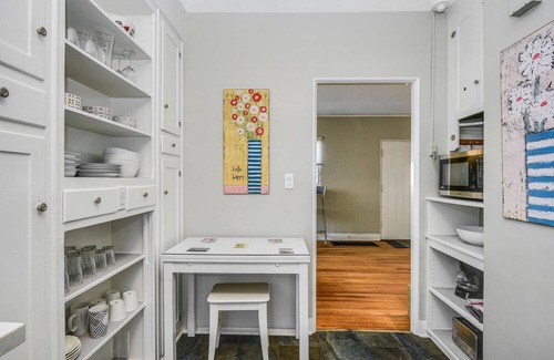 Coronado Cabaña | Charming 1-bedroom cottage in Coronado with WiFi