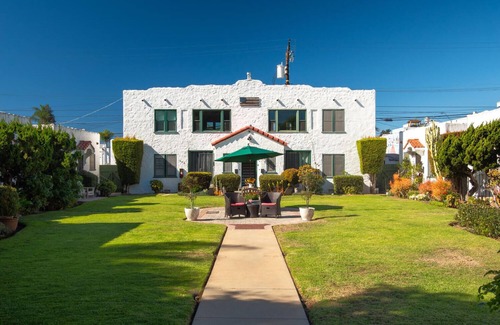 Coronado Cabaña | Charming 1-bedroom cottage in Coronado with WiFi