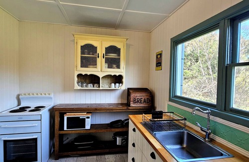 Rydal Cabaña | Charming 1 bedroom country cottage in historical town of Rydal.