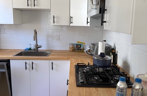 North Berkeley Casa | Charming 1-bedroom duplex house in Berkeley