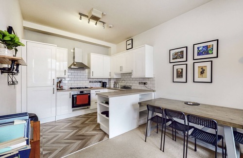 Syon Apartamento | Charming 1 bedroom flat with parking in Brentford