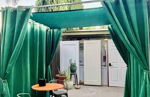 Ojai Casa | Charming 1-bedroom guesthouse in desirable Ojai with AC close to town