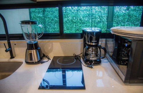 Aguas termales de Arenal Casa | Charming 1-bedroom house with private Hot Tub, AC and WiFi
