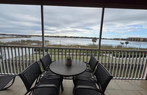 Florida Central Atlantic Coast Casa | Charming 1-bedroom hotel with AC, fitness room in enchanting Orlando
