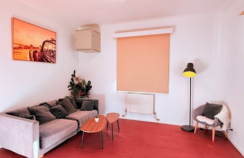 Footscray Casa | Charming 1-bedroom in fabulous Footscray with WiFi