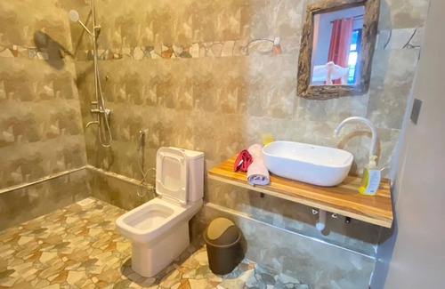 Arusha Cabina | Charming 1-bedroom lodge in peaceful Arusha with WiFi