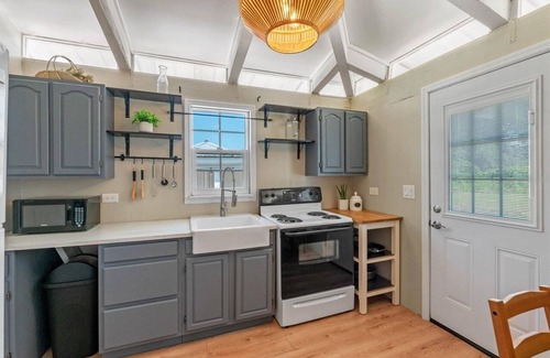 Apopka Casa | Charming 1-bedroom mother-in-law suite w/ full kitchen in delightful Apopka