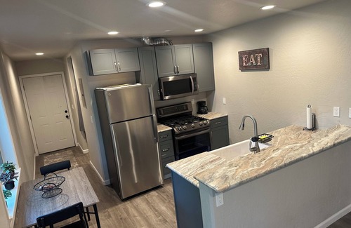 Rathdrum Apartamento | Charming 1-bedroom shop apartment on 5 acres in quiet culdasac