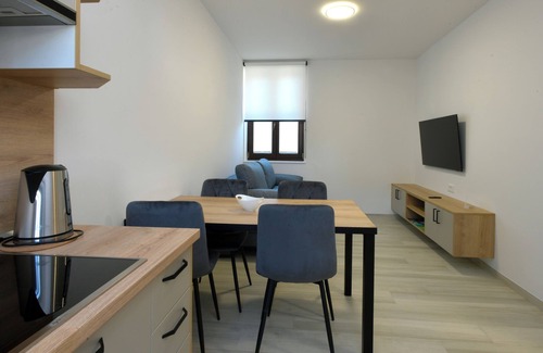 Solkan Apartamento | Charming 1-bedroom apartment with AC, WiFi in fantastic Solkan
