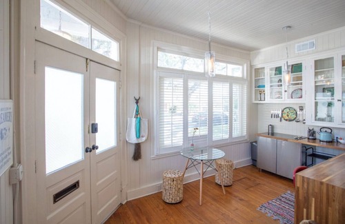 Beach Institute Casa | Charming 1-bedroom studio apt in historic Savannah