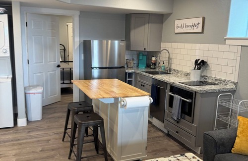 Castle Rock Apartamento | Charming 1-bedroom apartment with AC, WiFi in fabulous Castle Rock
