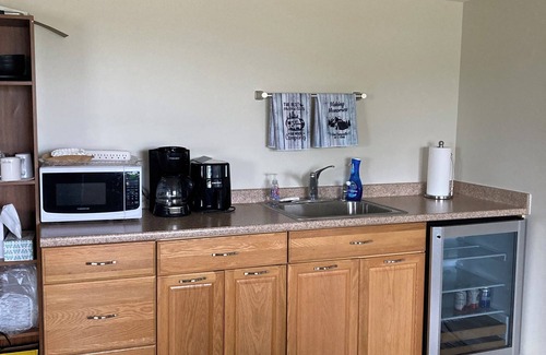 Interlochen Casa | Charming 1-bedroom building in Interlochen