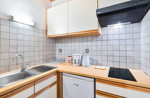 Saint-Chaffrey Apartamento | Apartamento acogedor 37m², piscina, balcón, cerca de pistas y servicios, ¡ideal para 4 personas!