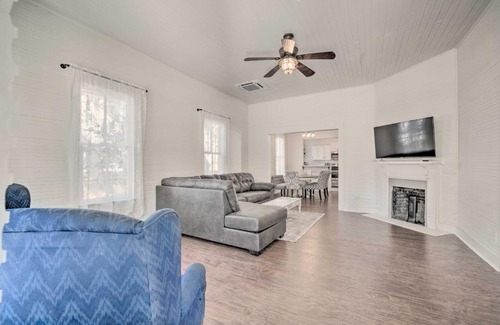 Historic District Casa | Charming 100-Year-Old Home Less Than 1 Mi to Downtown