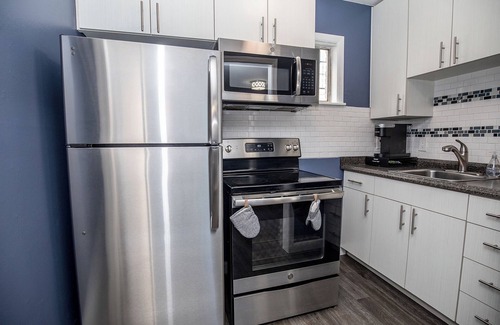Woodland in Waverly Apartamento | Charming 12 South Studio w Pool, Near Melrose, Downtown+Univ. 2 mi, Free Parking