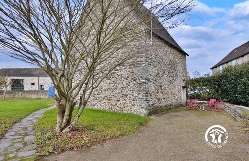 Bonchamp-les-Laval Cabaña | Casa histórica del siglo XVI con lago privado y pesca, cerca de Laval