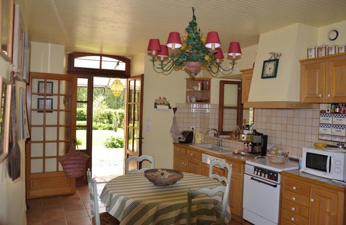 Le Bugue Casa | Hermosa casa de encanto XVIII en el corazón del Perigord negro.