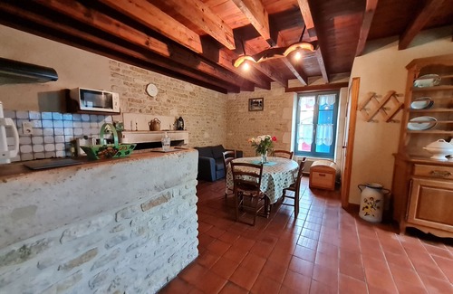 Benet Cabaña | Casa de 1900, jardín, BBQ, pesca, WiFi, cerca del Marais Poitevin