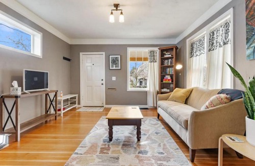 St. Johns Casa | Charming 1909 St Johns Bungalow