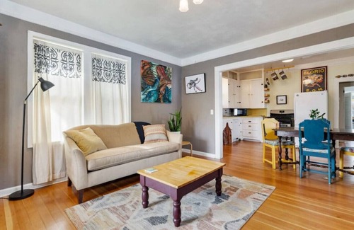 St. Johns Casa | Charming 1909 St Johns Bungalow