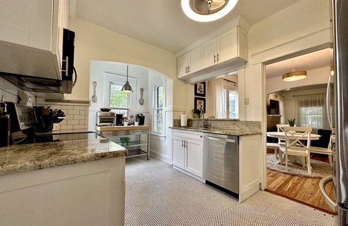 Old Seminole Heights Casa | Charming 1920 Bungalow in Seminole Heights, Tampa: 2BD/2BA Gem with Character!