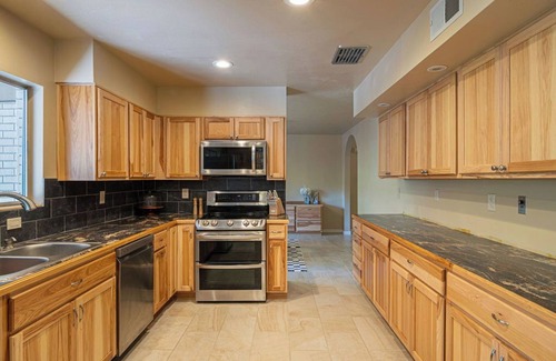 Twin Falls Casa | Charming 1970s 2-bedroom 2-bathroom pet friendly house in beautiful Twin Falls