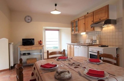Vergezac Cabaña | Casa rural encantadora cerca de Puy-en-Velay, perfecta para familias