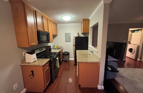 Laurel Apartamento | Charming 1BR/1BA on Main St – Heart of Laurel Living!