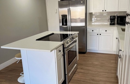 Hale Condominio | Charming 1BR Retreat in Denver