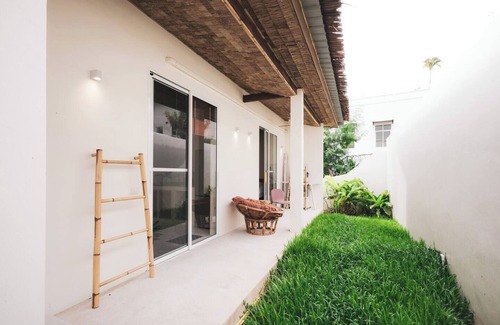 Haad Pleayleam Casa | Charming 2-BR Seaside Haven