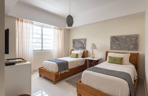 Punta Cana Village Apartamento | Charming 2 Bdr apartment in Puntacana Village, free wifi, pool, near everything.