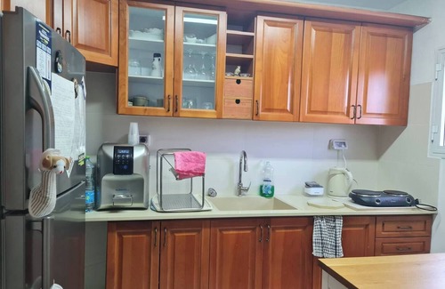 Nahariya Apartamento | Charming 2 bdr Apartment by the beach, A/C, nearby water sports, family friendly