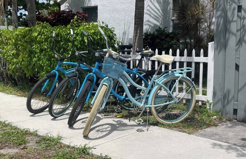 Delray Beach Casa | Charming 2-bdrm house IN Delray Beach-walk to Atlantice Ave and beach