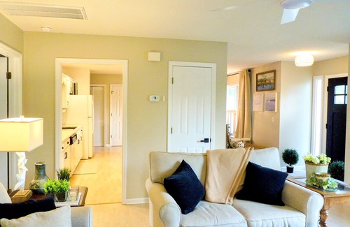 Sunset Beach Casa | Charming 2-bdrm home in Sunset Beach, walking distance to the Sunset Beach Cir