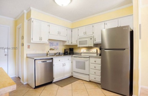 Folly Field Condominio | Charming 2-bedroom 2-bath Villa in fabulous Hilton Head Island
