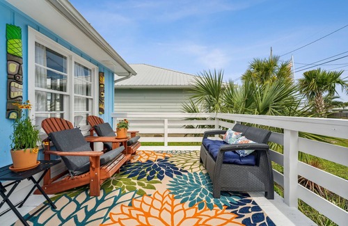Riviera Beach Casa | Charming 2-bedroom House in Panama City Beach, Walk to Beach!