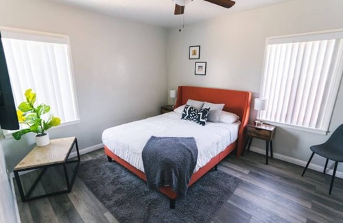 South Wrigley Apartamento | Charming 2 bed 1 bath unit