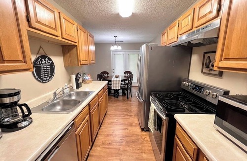 Murray Apartamento | Charming 2 bed 1 bath Remodeled Suite