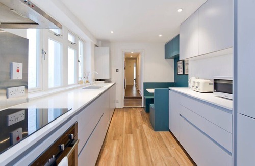 Warwick Apartamento | Charming 2-Bed Apt near Buckingham Palace