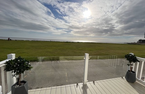 Heysham Cabaña | Charming 2-Bed Cottage in Morecambe